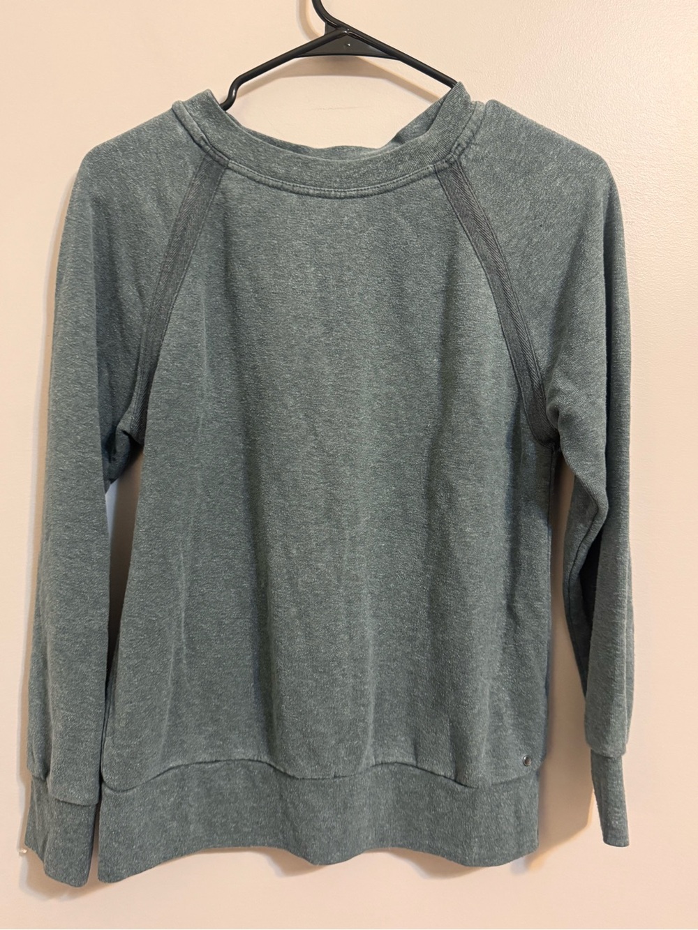prAna Women’s XS Gray Green Fleece Raglan Crewneck Sweatshirt Pullover